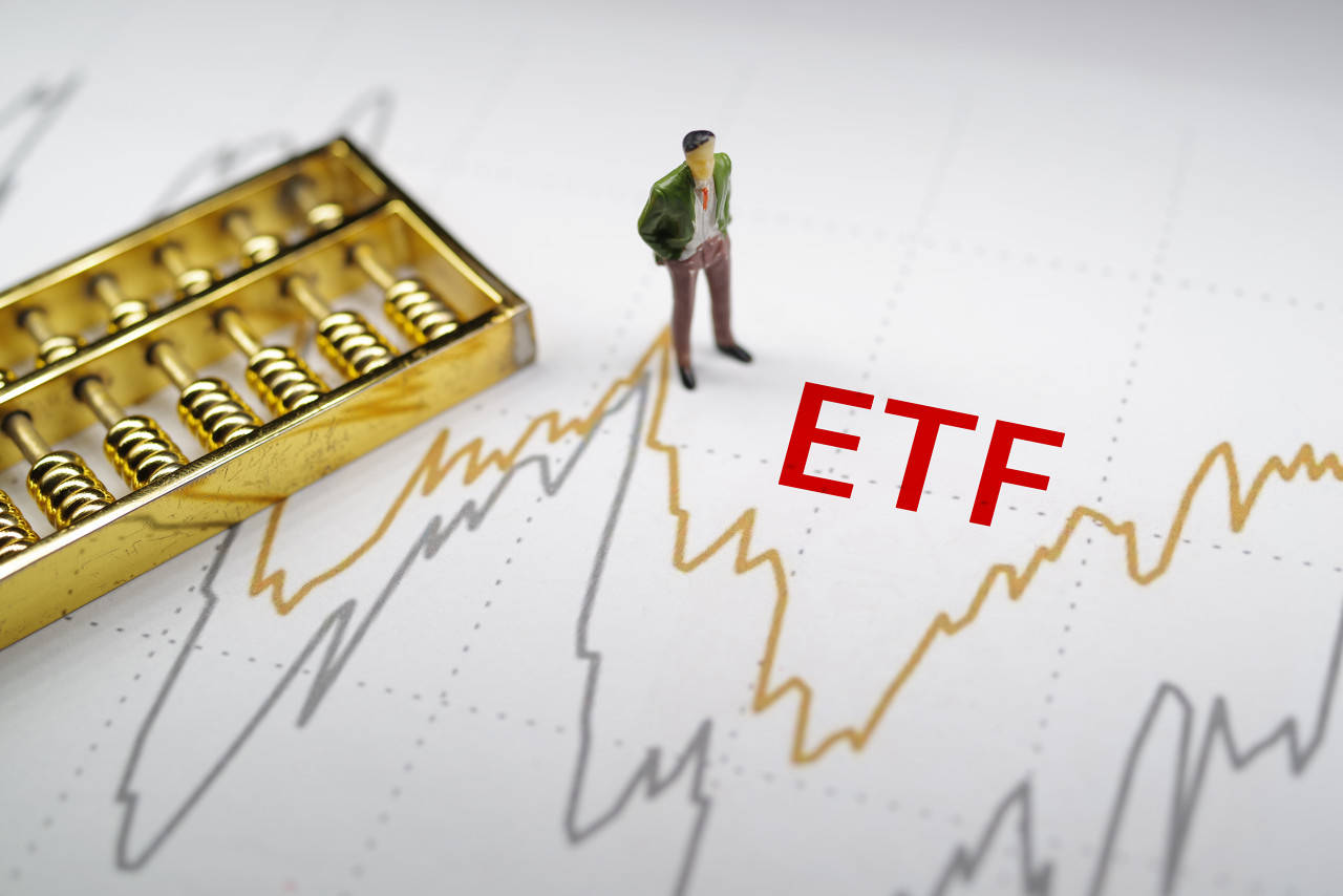 【ETF观察】4月24日股票ETF净流入140.81亿元