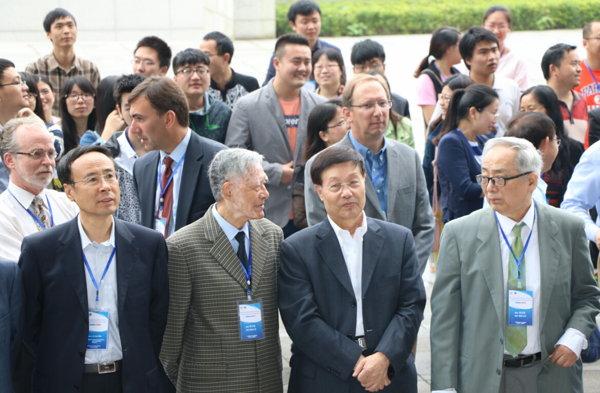 国际研究团队首次实施定制化基因治疗