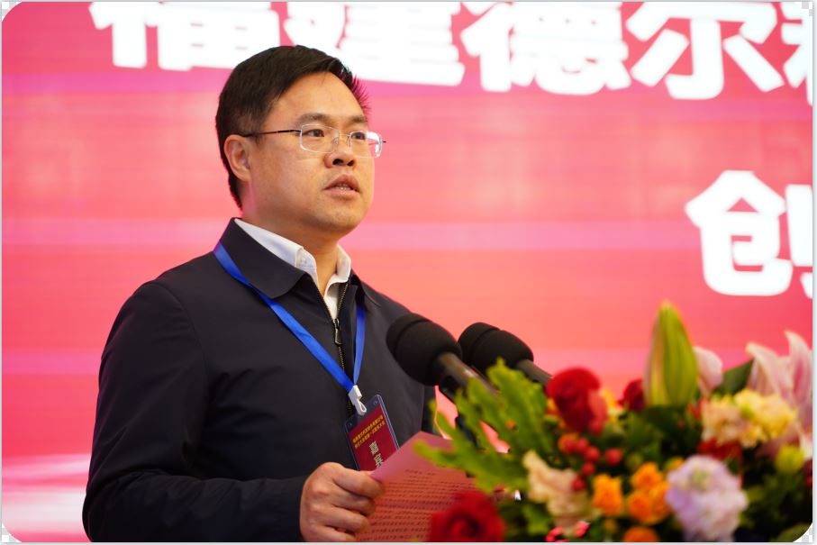华纬科技：股东万泽投资拟减持不超1.92%公司股份