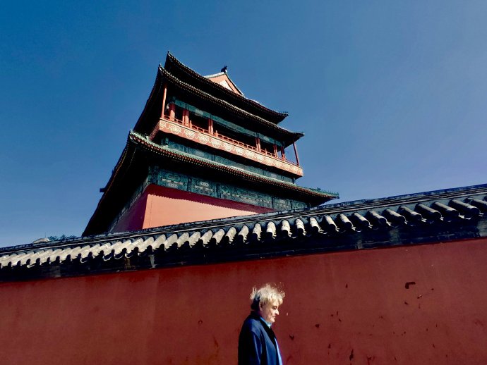 打造百年建筑的焕新样本，OPPO华北首家旗舰店落地天津