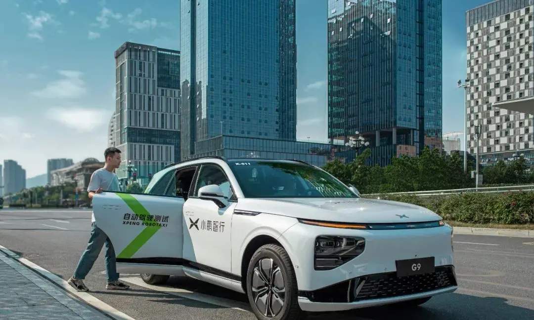 小鹏汽车豪赌Robotaxi,用意何在?