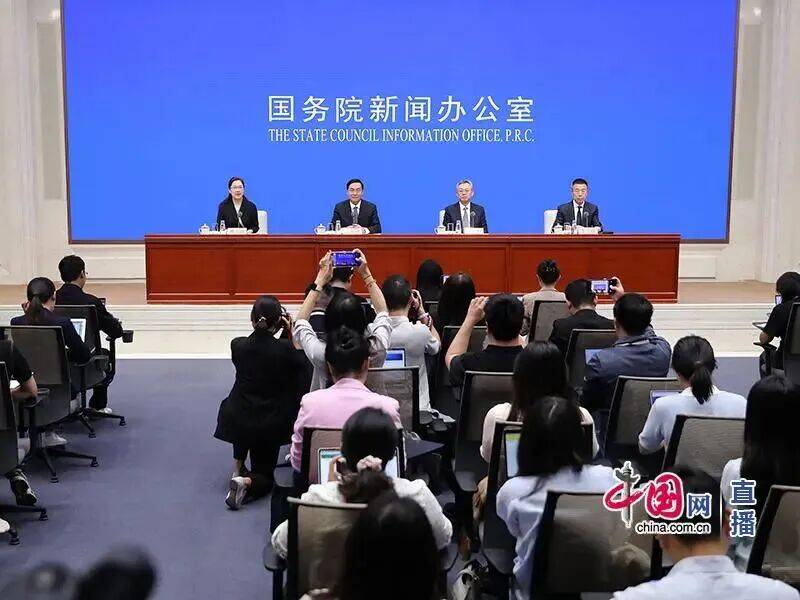 国务院国资委：前三季度中央企业完成固定资产投资超过3万亿元