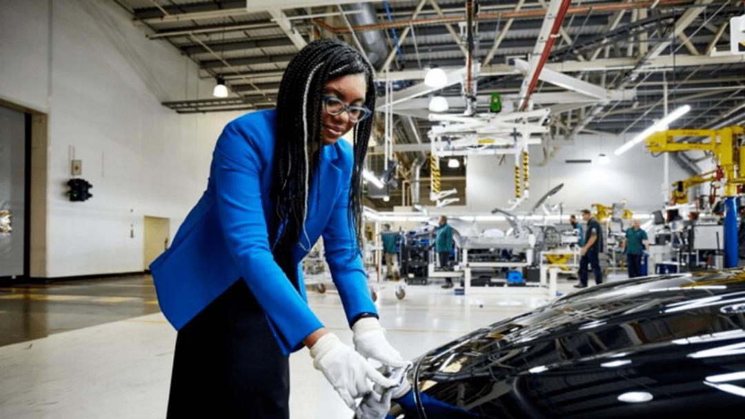 英国负电价时长增加为电池储能业创造机遇