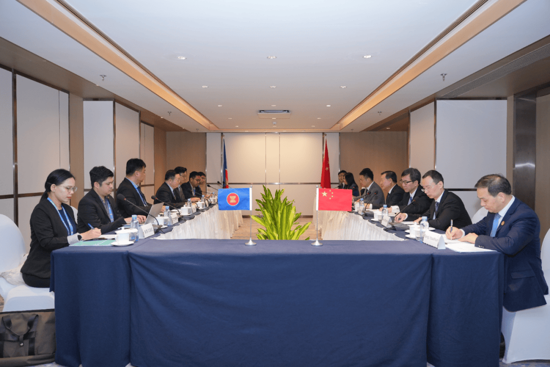他们,将影响你的生意和生活|住房和城乡建设部党组书记、部长倪虹