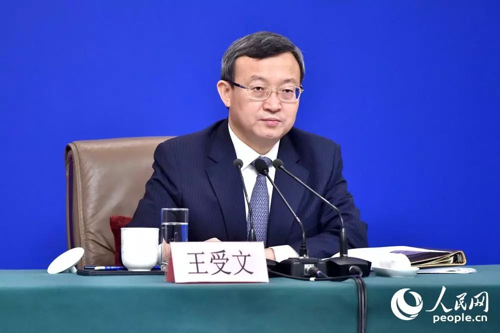 中美实质性进展,洪灏最新分享:我们政策“放水”是肯定会放的,只是多少的问题,美元进入大周期走弱的阶段