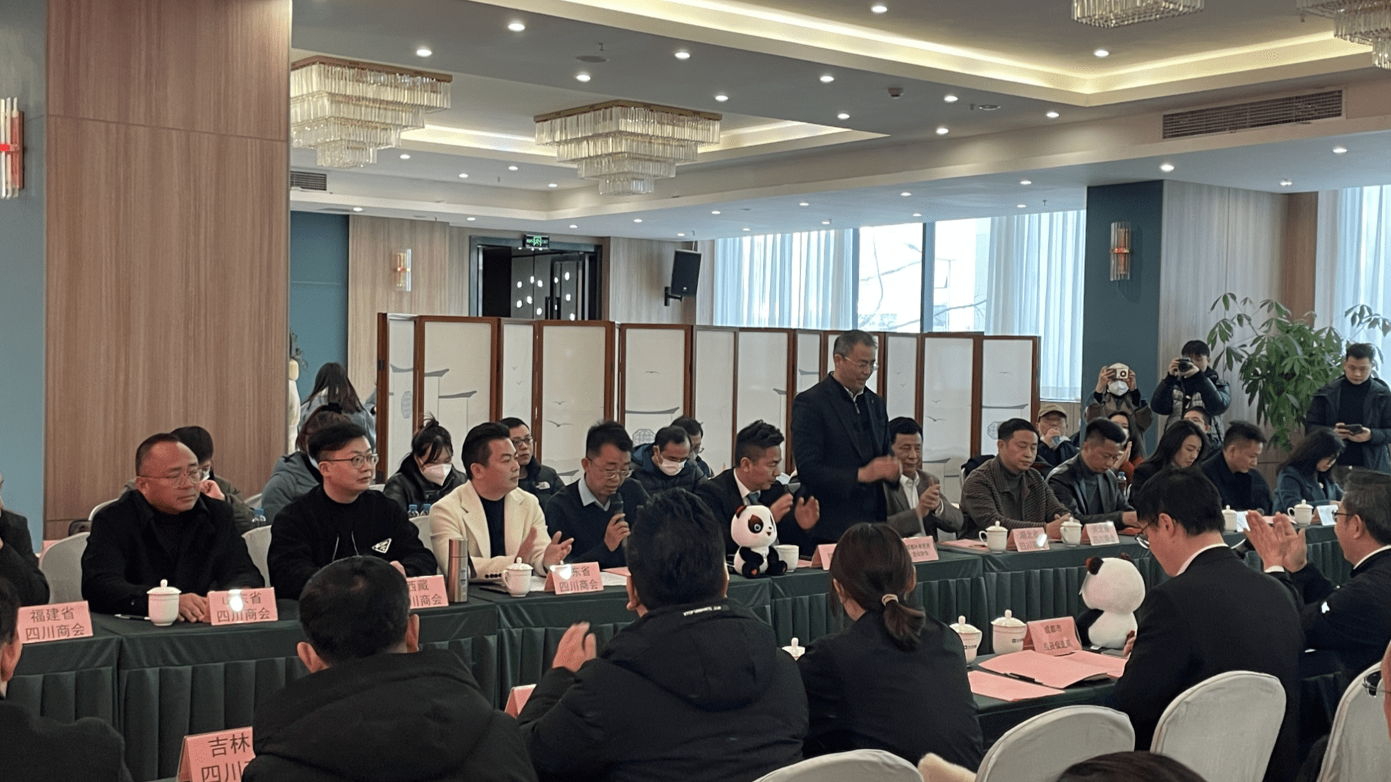 华为肖德刚：AI技术与存储密不可分，加速迈入双向赋能新阶段