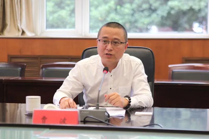 海口市委书记范少军会见滨会生物董事长刘滨磊