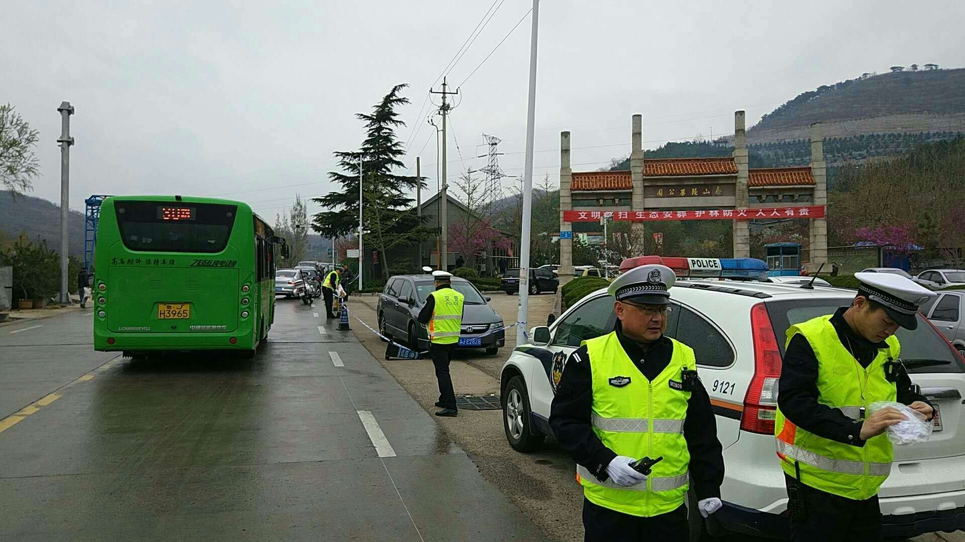 全国首支机器人交警中队，正式上岗！