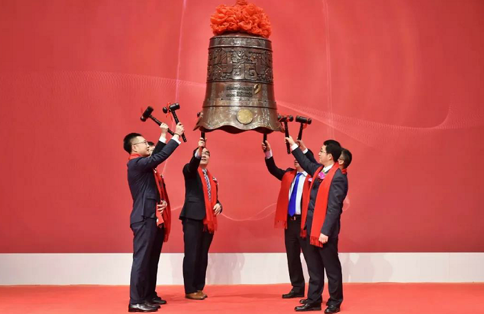 罗博特科:签订日常经营重大合同